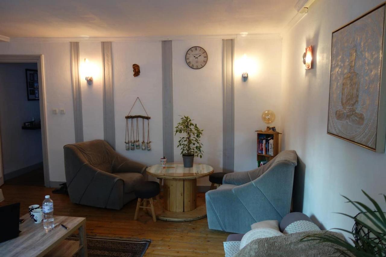 Bel Appartement Au Coeur Du Puy En Velay Le Puy-en-Velay Exterior photo